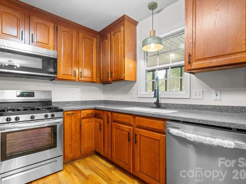 2103 Samanthas Wells Lane, Newton, NC 28658.  MLS# CAR4424812, YatesRealty ID 52667. 
