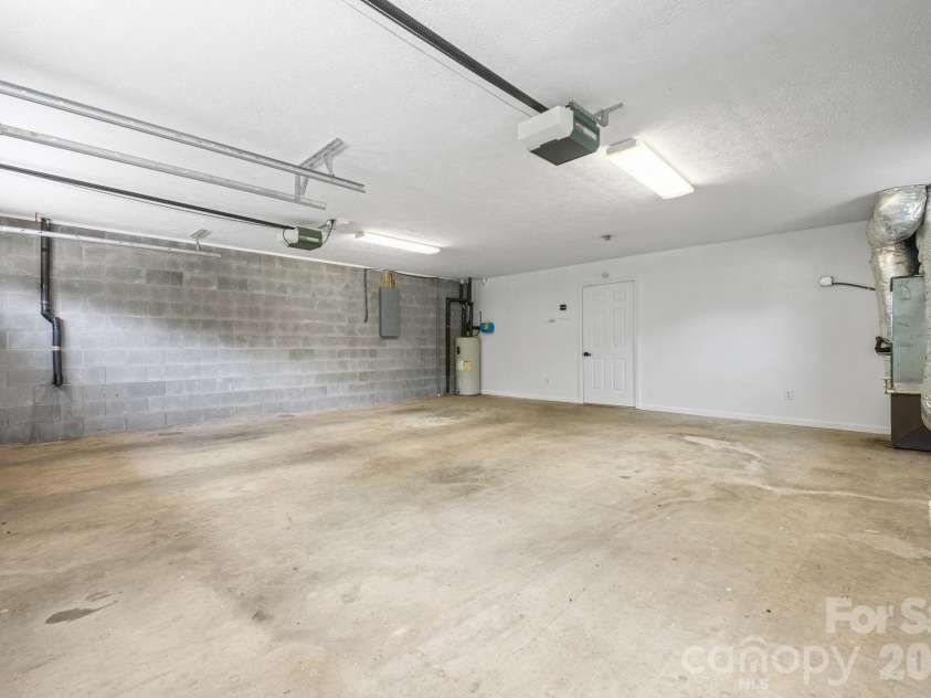 2103 Samanthas Wells Lane, Newton, NC 28658.  MLS# CAR4424812, YatesRealty ID 52667. 