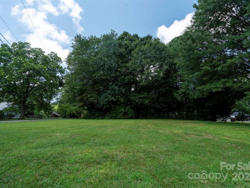 3816 Alton Street, Huntersville, NC 28078.  MLS# CAR4176946, YatesRealty ID 5267. 