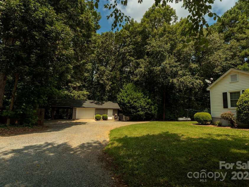 3816 Alton Street, Huntersville, NC 28078.  MLS# CAR4176946, YatesRealty ID 5267. 