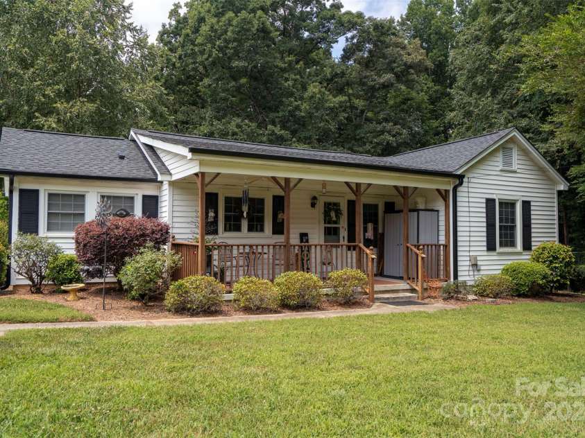 3816 Alton Street, Huntersville, NC 28078.  MLS# CAR4176946, YatesRealty ID 5267. 