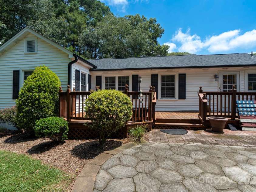3816 Alton Street, Huntersville, NC 28078.  MLS# CAR4176946, YatesRealty ID 5267. 
