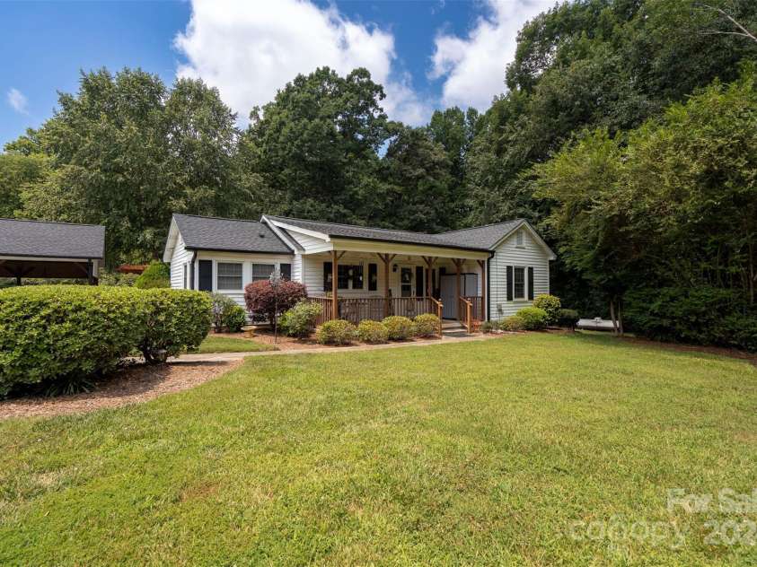 3816 Alton Street, Huntersville, NC 28078.  MLS# CAR4176946, YatesRealty ID 5267. 