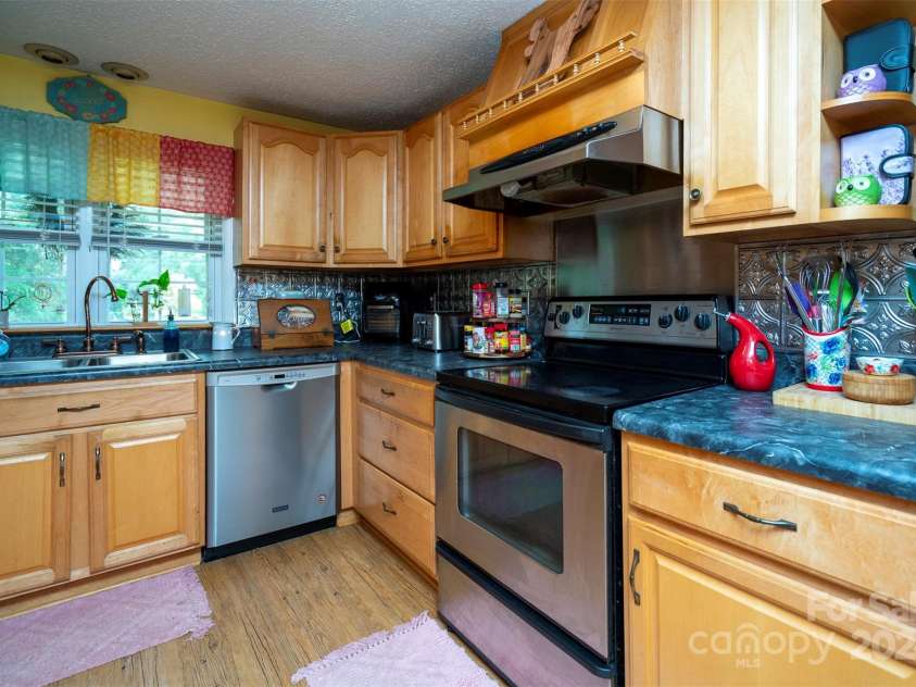 3816 Alton Street, Huntersville, NC 28078.  MLS# CAR4176946, YatesRealty ID 5267. 