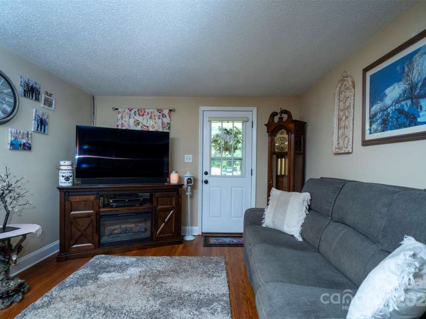 3816 Alton Street, Huntersville, NC 28078.  MLS# CAR4176946, YatesRealty ID 5267. 