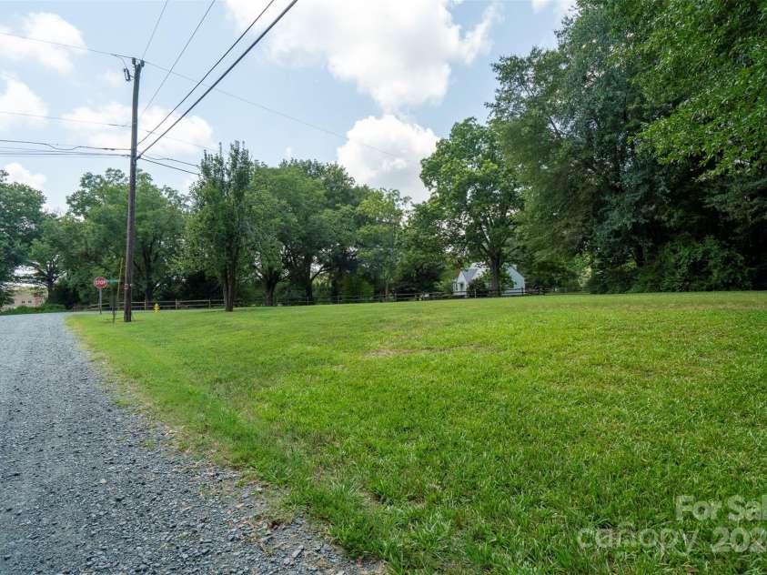 3816 Alton Street, Huntersville, NC 28078.  MLS# CAR4176946, YatesRealty ID 5267. 