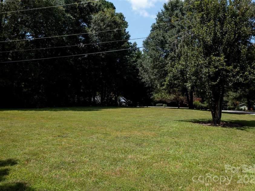 3816 Alton Street, Huntersville, NC 28078.  MLS# CAR4176946, YatesRealty ID 5267. 