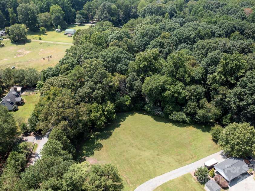 3816 Alton Street, Huntersville, NC 28078.  MLS# CAR4176946, YatesRealty ID 5267. 