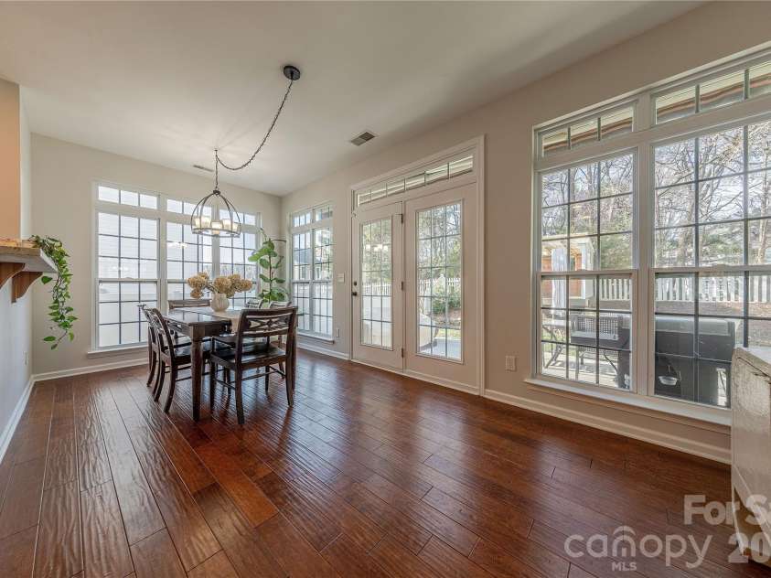 5919 Summer Fog End None, Fort Mill, SC 29708.  MLS# CAR4357586, YatesRealty ID 5267. Flexible Dining Rom