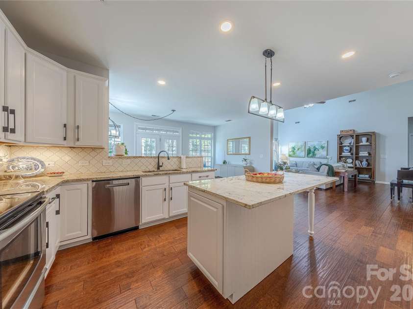 5919 Summer Fog End None, Fort Mill, SC 29708.  MLS# CAR4357586, YatesRealty ID 5267. Open Concept