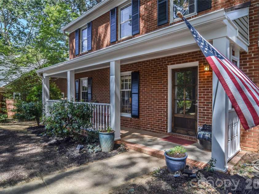 500 Laurel Fork Drive, Matthews, NC 28105.  MLS# CAR4424461, YatesRealty ID 52672. Front Porch
