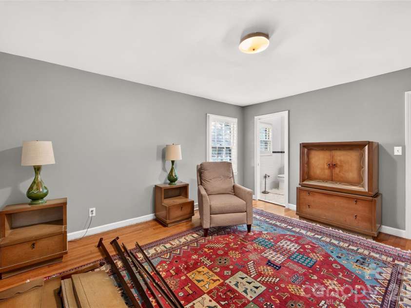 1100 Turnbridge Road, Charlotte, NC 28226.  MLS# CAR4394163, YatesRealty ID 52675. Primary Bedroom