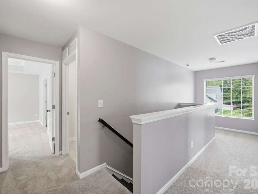 10609 Candlestick Court, Charlotte, NC 28273.  MLS# CAR4424540, YatesRealty ID 52676. 