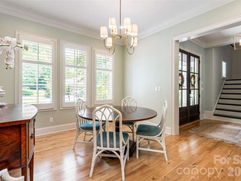 20 East Owl Creek Lane, Fairview, NC 28730.  MLS# CAR4258624, YatesRealty ID 5268. 