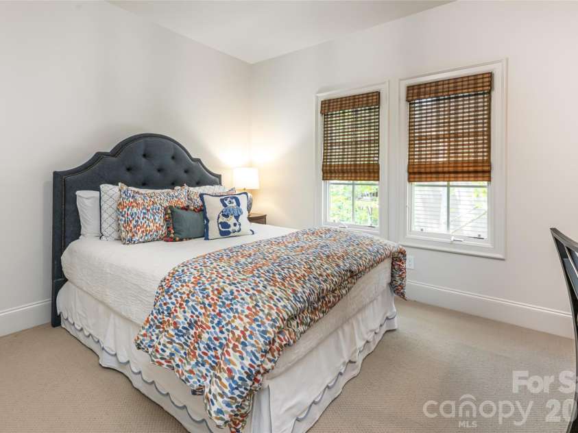 20 East Owl Creek Lane, Fairview, NC 28730.  MLS# CAR4258624, YatesRealty ID 5268. 