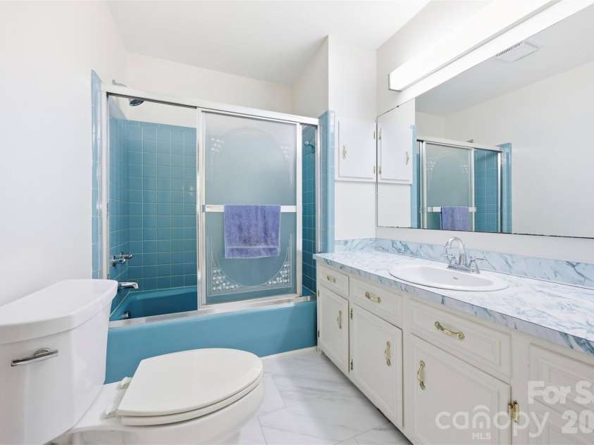 2022 Crowders Creek Road, Gastonia, NC 28052.  MLS# CAR4427710, YatesRealty ID 52681. 