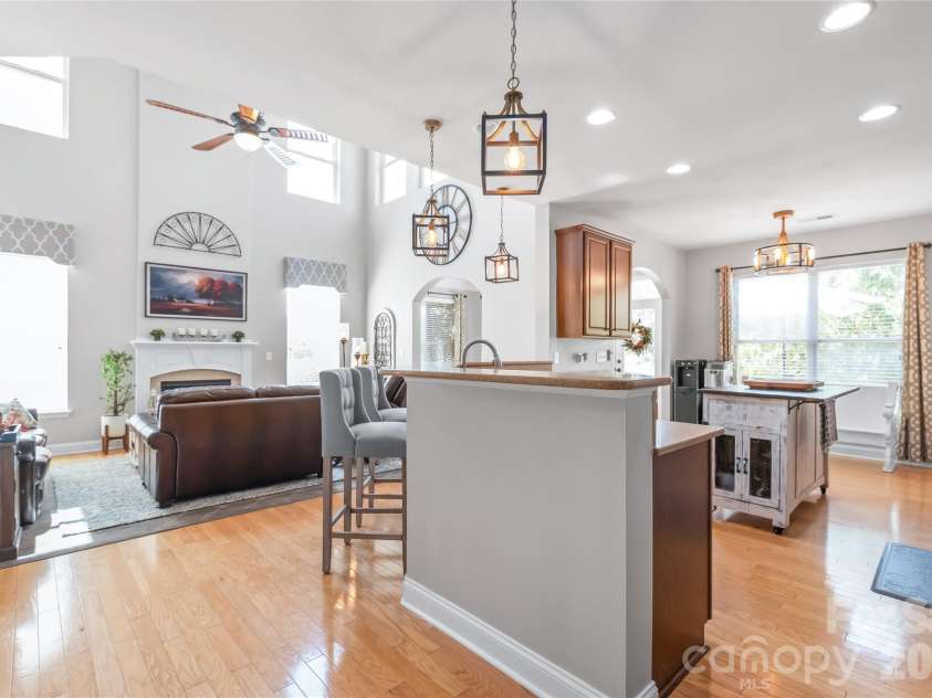 3327 Brackhill Street, Davidson, NC 28036.  MLS# CAR4418504, YatesRealty ID 52682. 