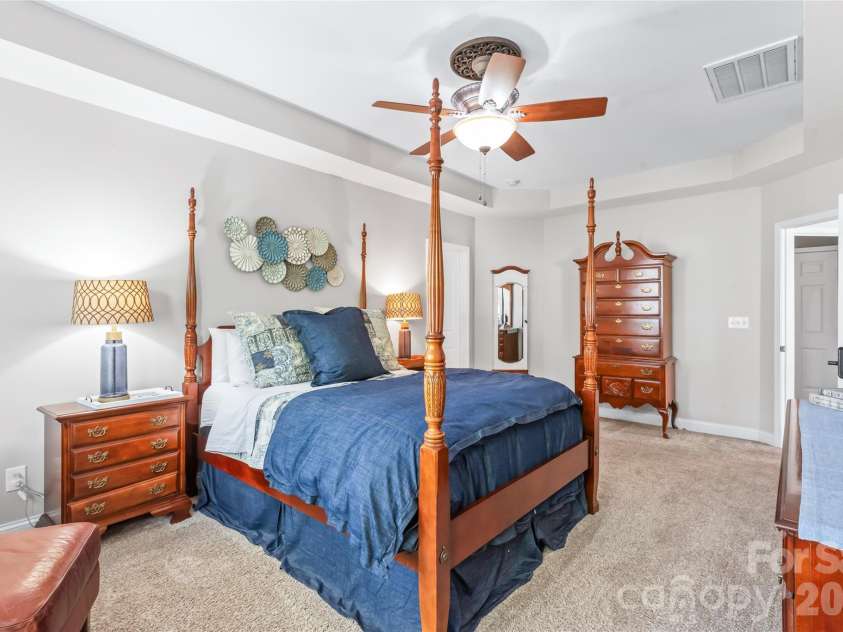 3327 Brackhill Street, Davidson, NC 28036.  MLS# CAR4418504, YatesRealty ID 52682. Trey ceilings add a nice touch