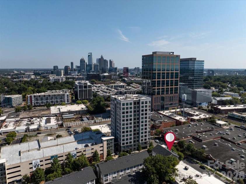 2010 Hawkins Street, Charlotte, NC 28203.  MLS# CAR4427386, YatesRealty ID 52683. 