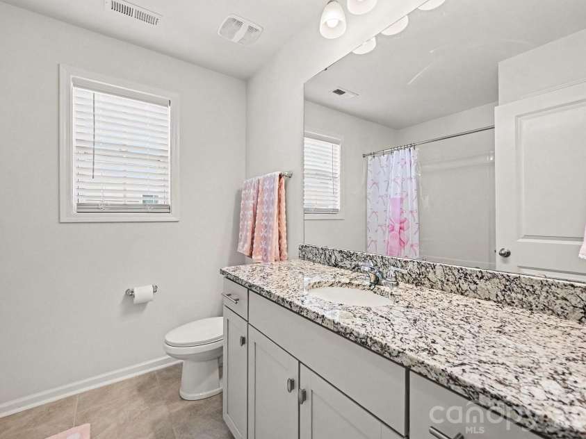 5710 Rainbow Lane, Indian Land, SC 29707.  MLS# CAR4423207, YatesRealty ID 52685. Upper level full bathroom