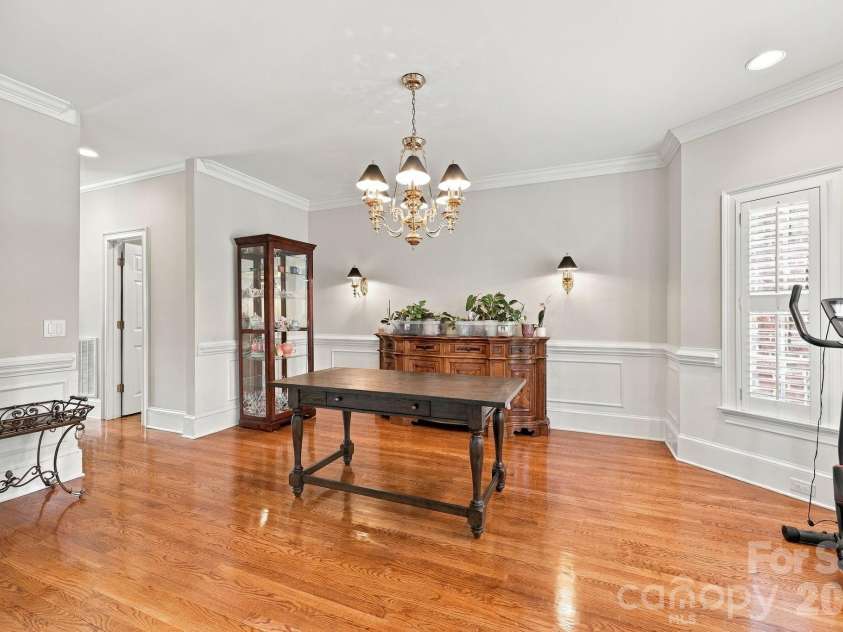 633 Peacehaven Road, Kannapolis, NC 28083.  MLS# CAR4423398, YatesRealty ID 52686. 