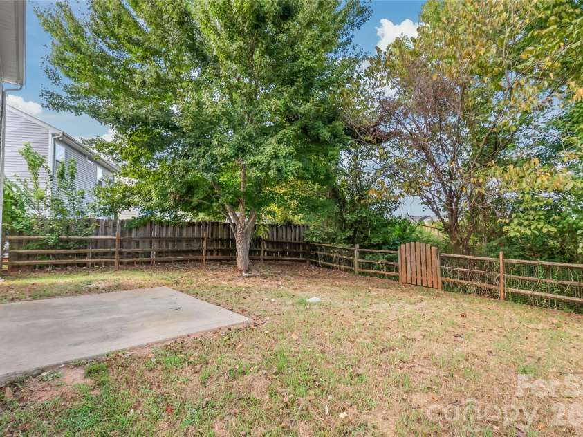831 Sinclair Drive, Monroe, NC 28112.  MLS# CAR4428048, YatesRealty ID 52687. 