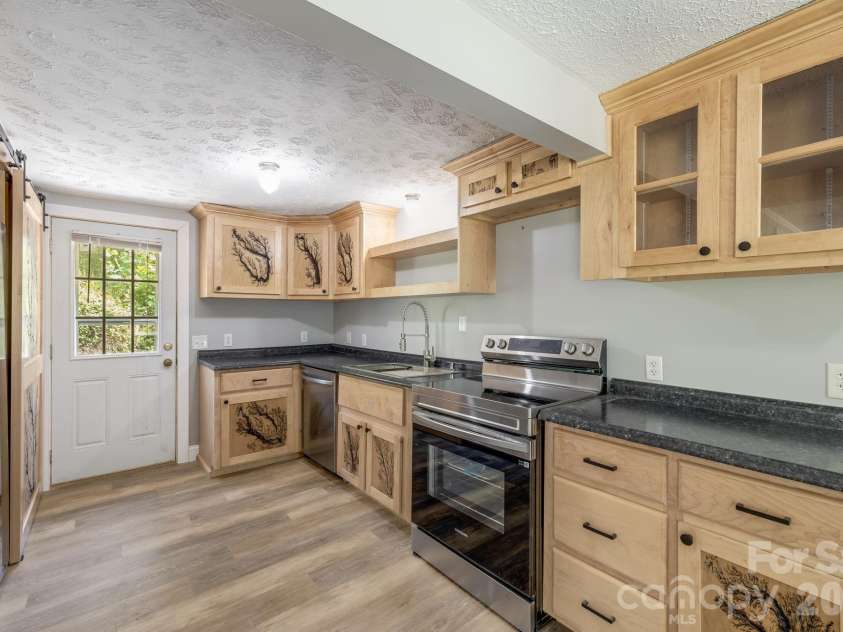 4078 NC 208 Highway, Marshall, NC 28753.  MLS# CAR4425810, YatesRealty ID 52688. 