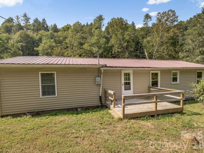 4078 NC 208 Highway, Marshall, NC 28753.  MLS# CAR4425810, YatesRealty ID 52688. 