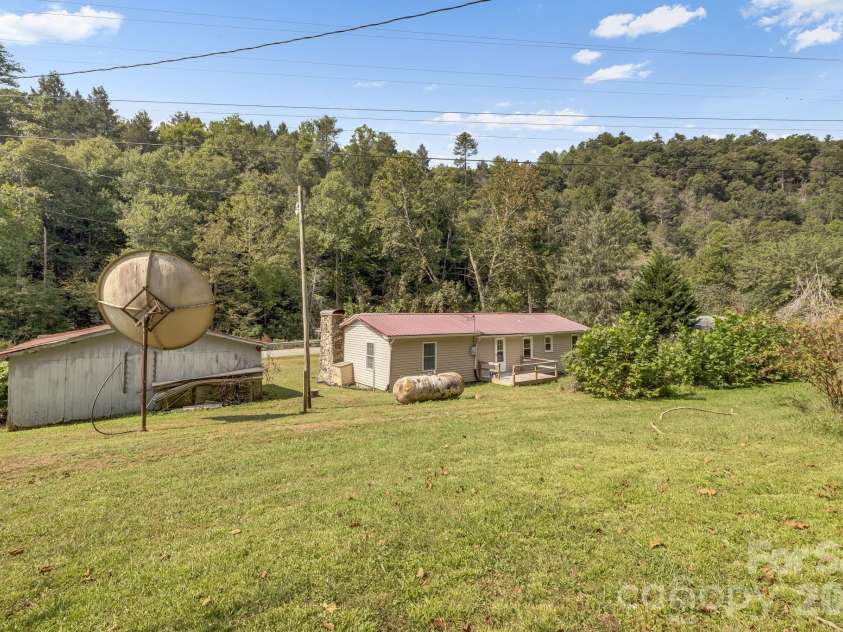 4078 NC 208 Highway, Marshall, NC 28753.  MLS# CAR4425810, YatesRealty ID 52688. Back yard