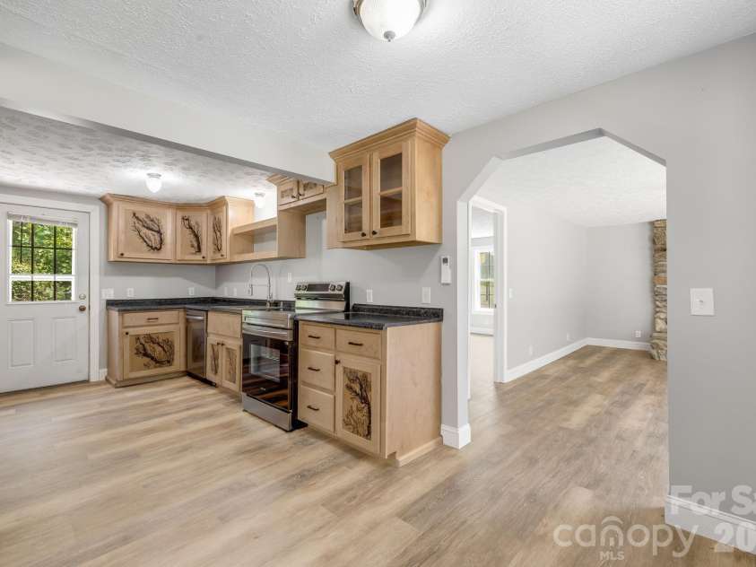 4078 NC 208 Highway, Marshall, NC 28753.  MLS# CAR4425810, YatesRealty ID 52688. Kitchen