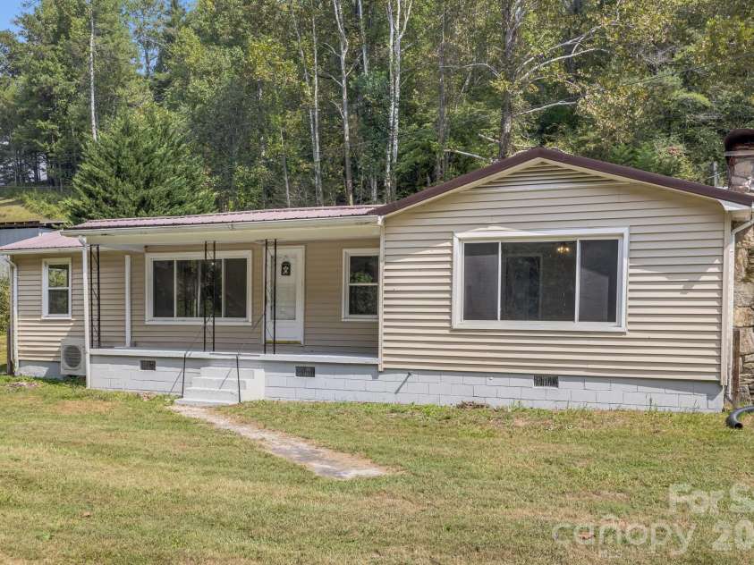 4078 NC 208 Highway, Marshall, NC 28753.  MLS# CAR4425810, YatesRealty ID 52688. Welcome