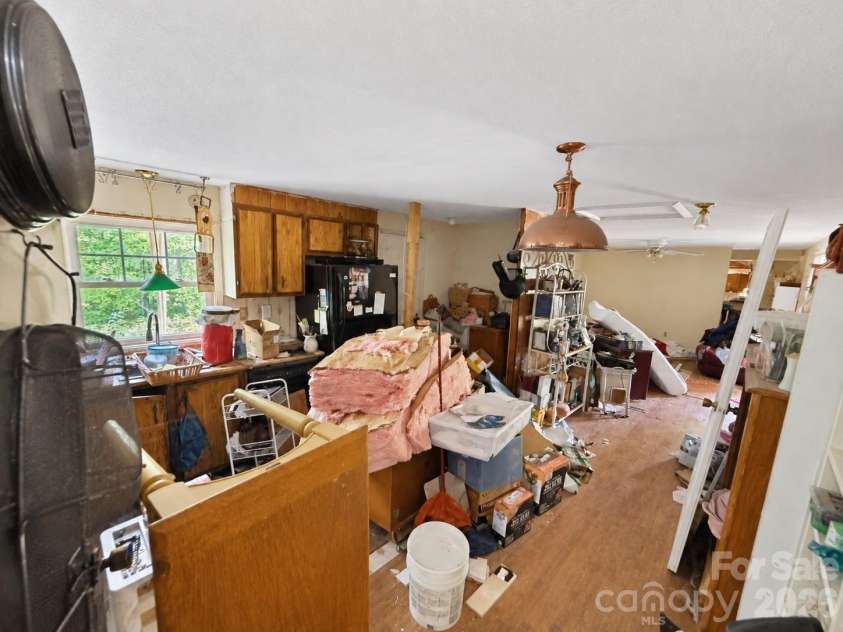 4235 Eagle Chase Drive, Charlotte, NC 28216.  MLS# CAR4427175, YatesRealty ID 52689. 