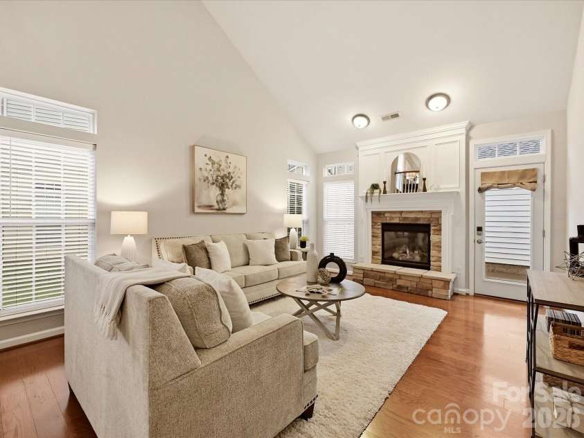 19342 Makayla Lane, Cornelius, NC 28031.  MLS# CAR4424922, YatesRealty ID 52691. 