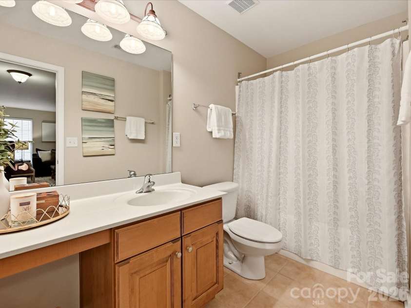 19342 Makayla Lane, Cornelius, NC 28031.  MLS# CAR4424922, YatesRealty ID 52691. 