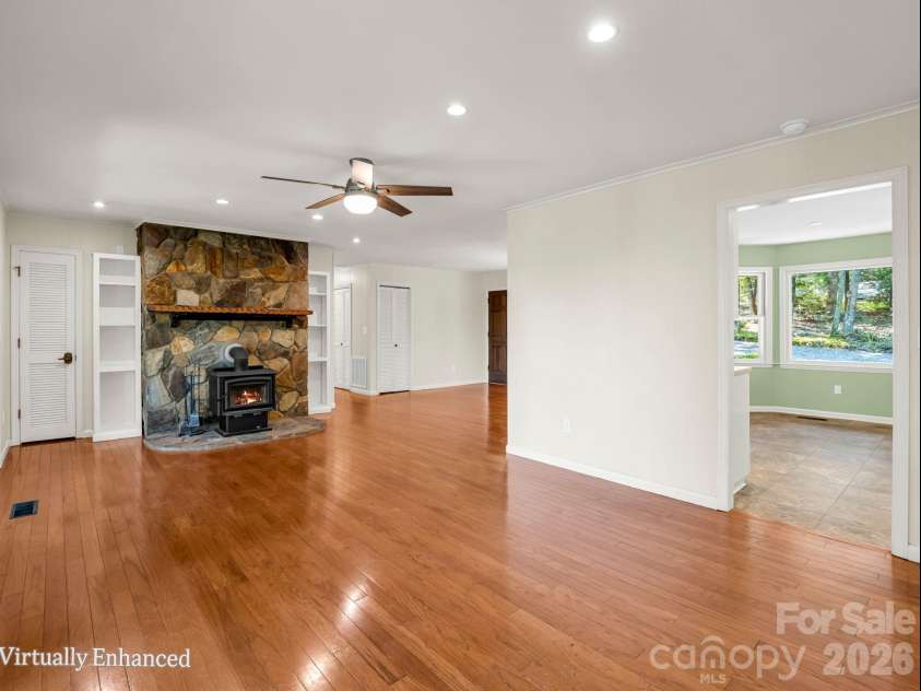 93 Dogwood Court, Tryon, NC 28782.  MLS# CAR4427590, YatesRealty ID 52692. Kitchen is on the right