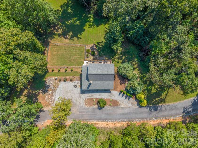 566 Nathan McDaniel Drive, Nebo, NC 28761.  MLS# CAR4422721, YatesRealty ID 52693. 