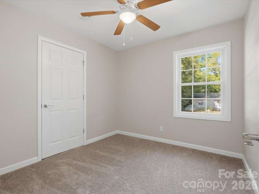 102 Cushman Drive, Chester, SC 29706.  MLS# CAR4426438, YatesRealty ID 52694. 
