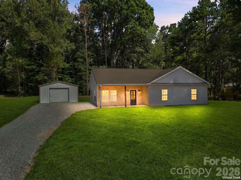 420 Old Wood Lane, Salisbury, NC 28146.  MLS# CAR4420891, YatesRealty ID 52696. 