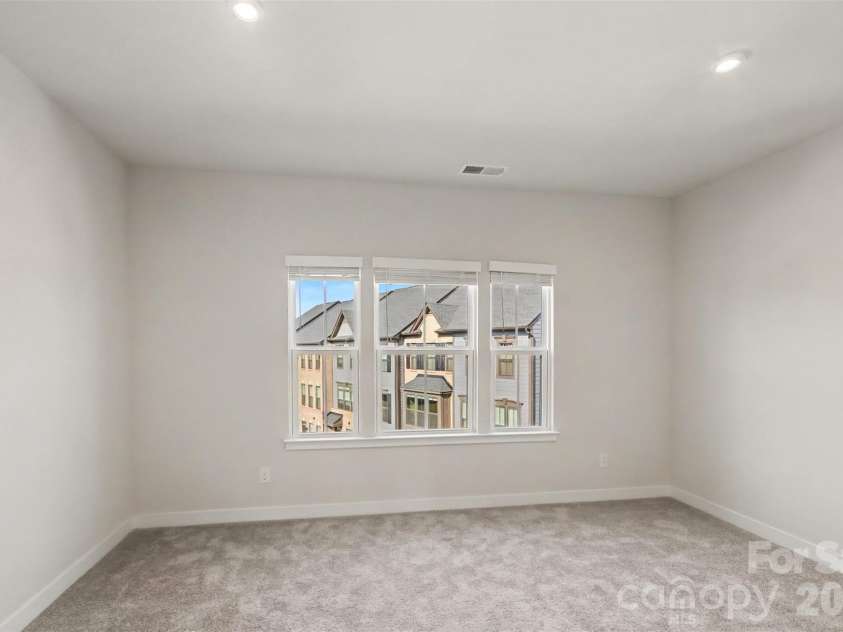 2841 Statesville Avenue, Charlotte, NC 28206.  MLS# CAR4425972, YatesRealty ID 52697. Bed