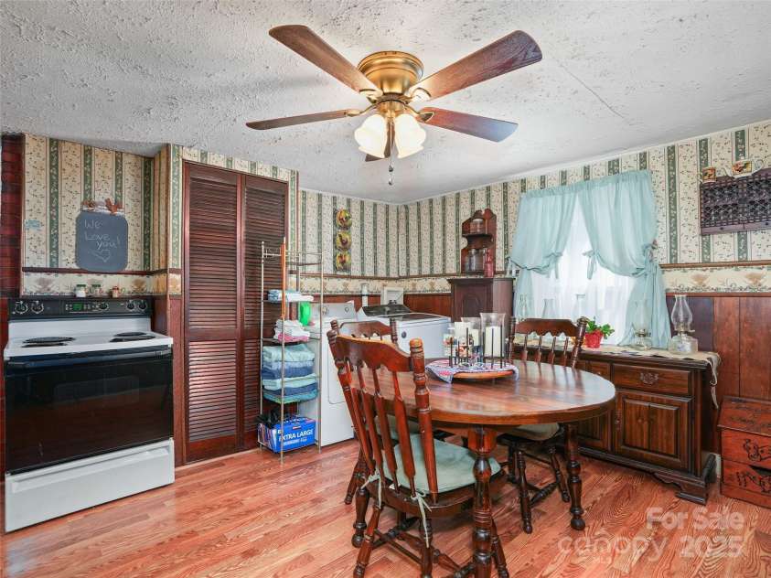 177 Dewey Avenue, Canton, NC 28716.  MLS# CAR4297479, YatesRealty ID 527. 