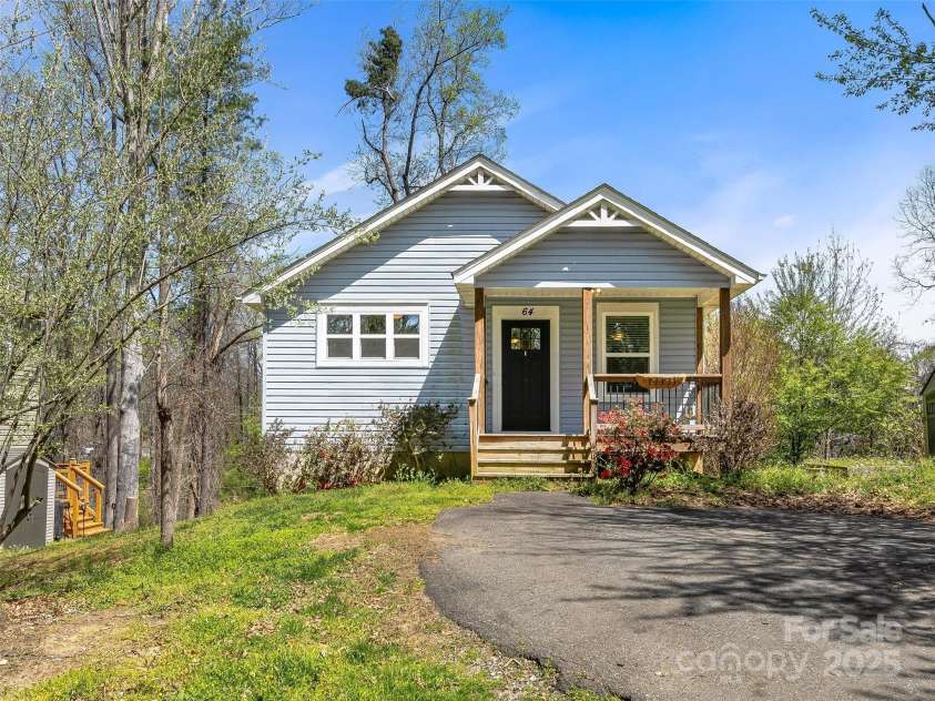 64 Marietta Street, Asheville, NC 28803.  MLS# CAR4296002, YatesRealty ID 527. 
