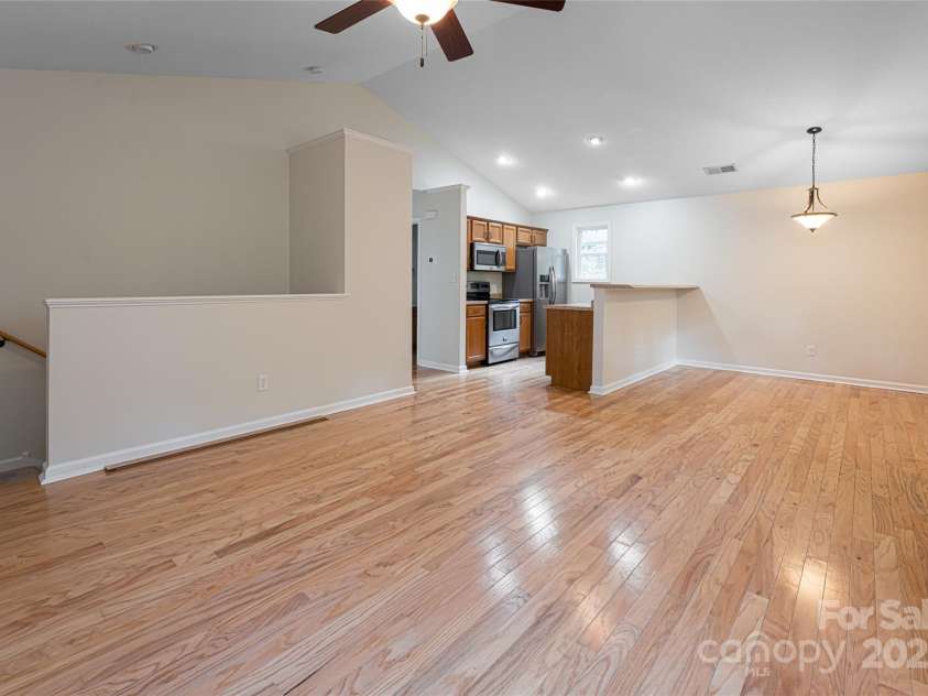 64 Marietta Street, Asheville, NC 28803.  MLS# CAR4296002, YatesRealty ID 527. 