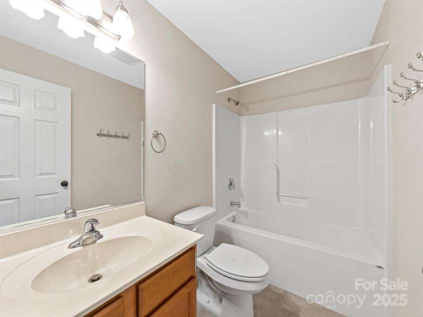 64 Marietta Street, Asheville, NC 28803.  MLS# CAR4296002, YatesRealty ID 527. 