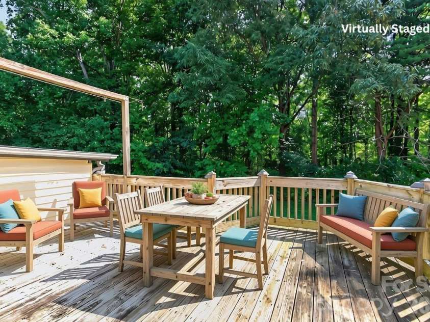 304 Hickory Lane, Salisbury, NC 28147.  MLS# CAR4421959, YatesRealty ID 52700. 