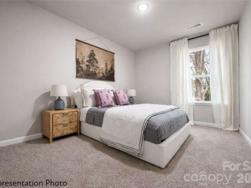 5917 Wallace Avenue, Charlotte, NC 28227.  MLS# CAR4428062, YatesRealty ID 52703. 