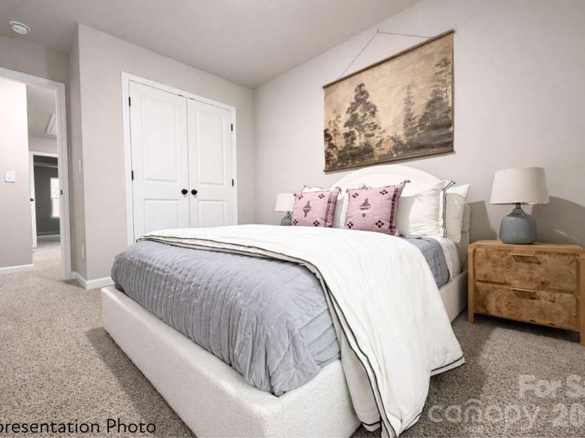 5917 Wallace Avenue, Charlotte, NC 28227.  MLS# CAR4428062, YatesRealty ID 52703. 