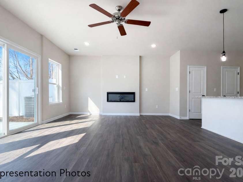 5929 Wallace Avenue, Charlotte, NC 28212.  MLS# CAR4428085, YatesRealty ID 52709. 