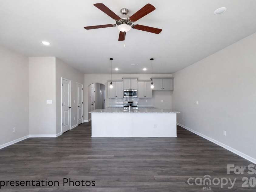 5929 Wallace Avenue, Charlotte, NC 28212.  MLS# CAR4428085, YatesRealty ID 52709. 