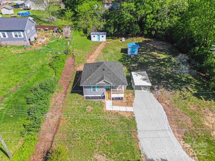 221 River Loop Road, Belmont, NC 28012.  MLS# CAR4245152, YatesRealty ID 5271. 