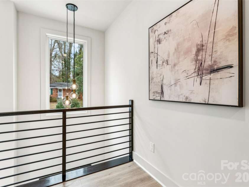 2416 Crestview Drive, Charlotte, NC 28216.  MLS# CAR4332816, YatesRealty ID 52711. 